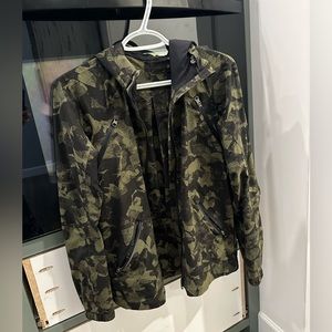 Lululemon Camo Windbreaker Jacket